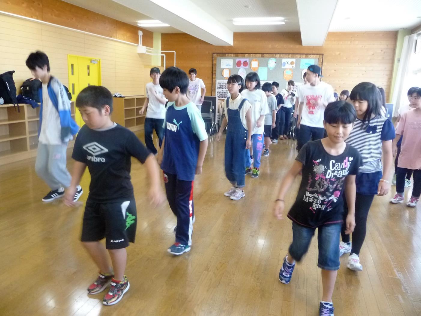 道科学大手稲山口小クラブ手伝い隊