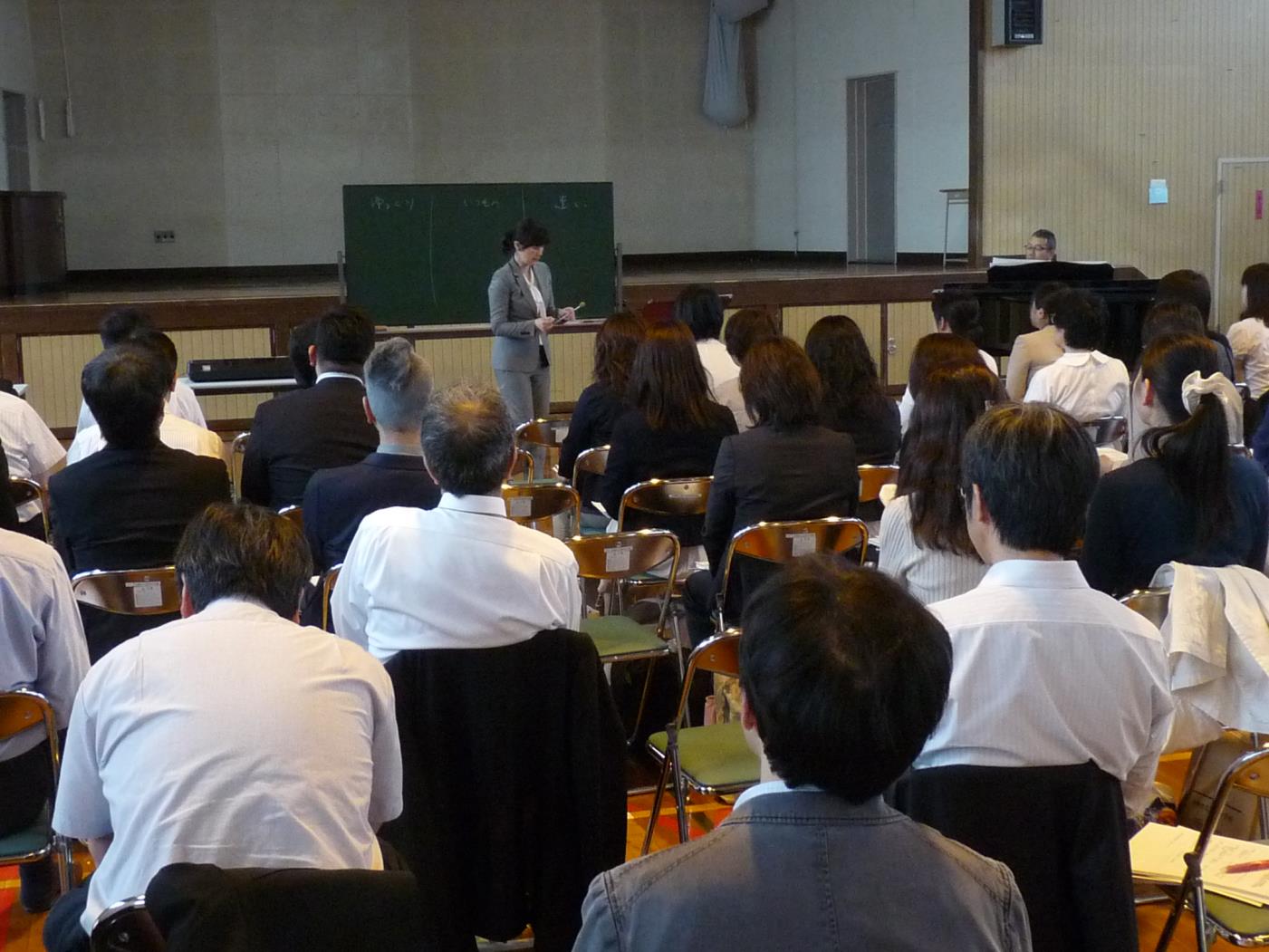 札教研春の研究集会・新川中音楽