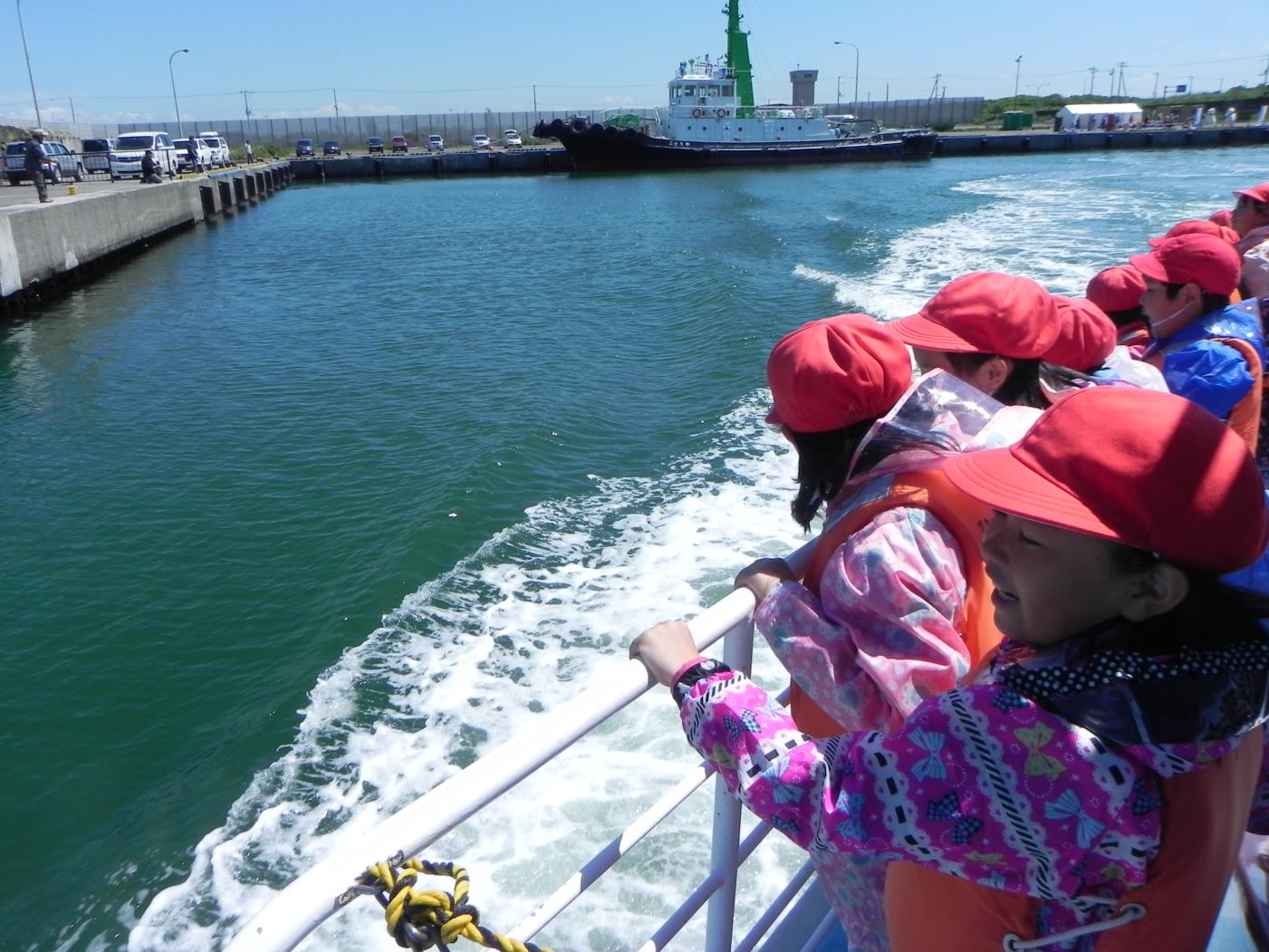 石狩湾新港みなと見学会