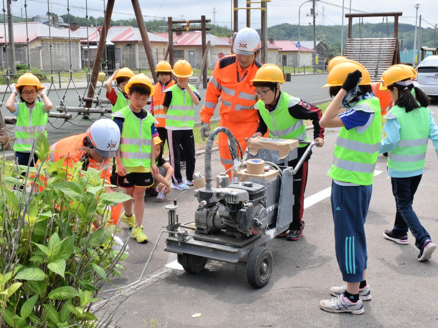 南が丘小社会基盤整備学習