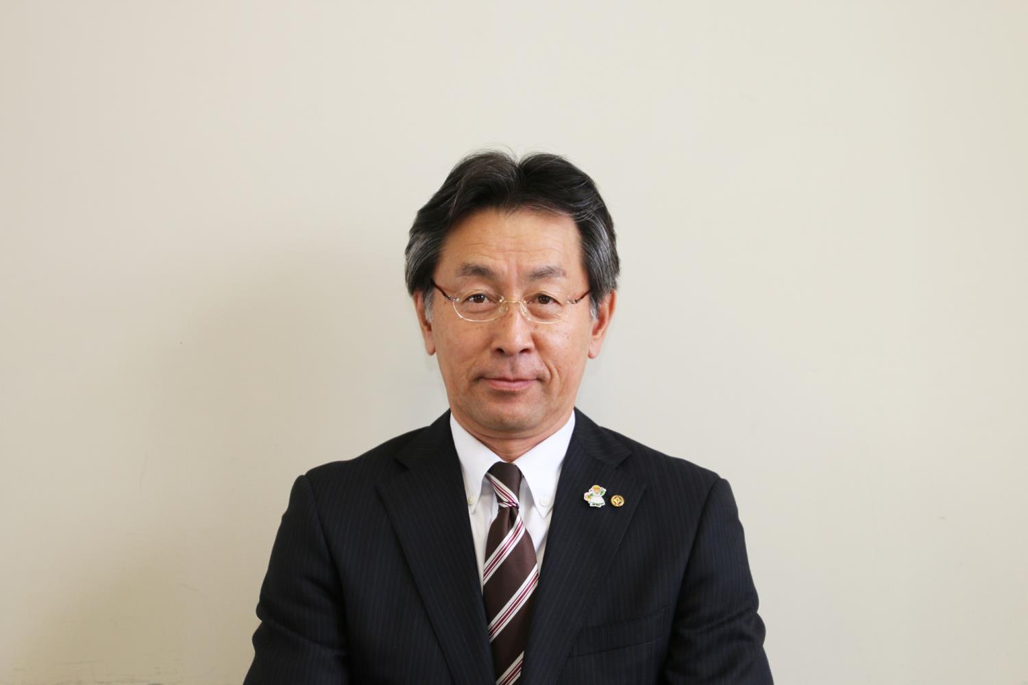 中富良野町教委鈴木晶