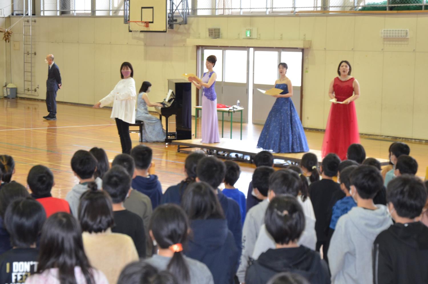 前田中央小オペラ鑑賞