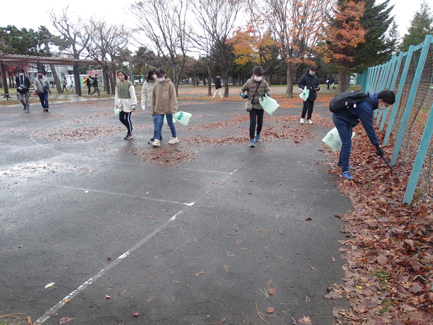 栄北小清掃活動継続