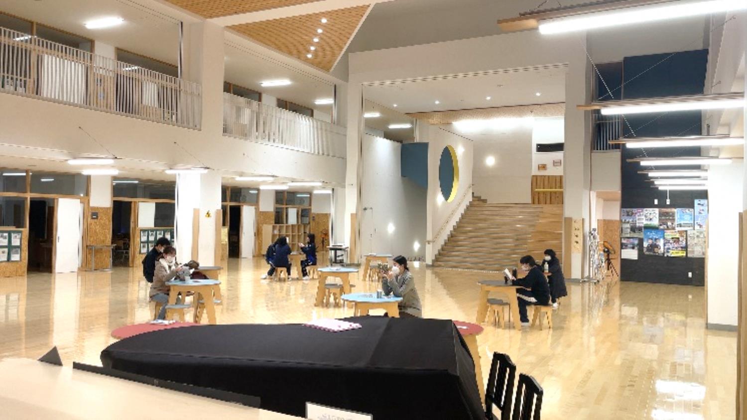 羅臼知床未来中と羅臼町教委読書活動を推進する取組