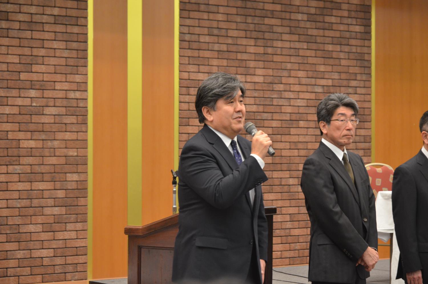 小学校長会総会・千葉新会長