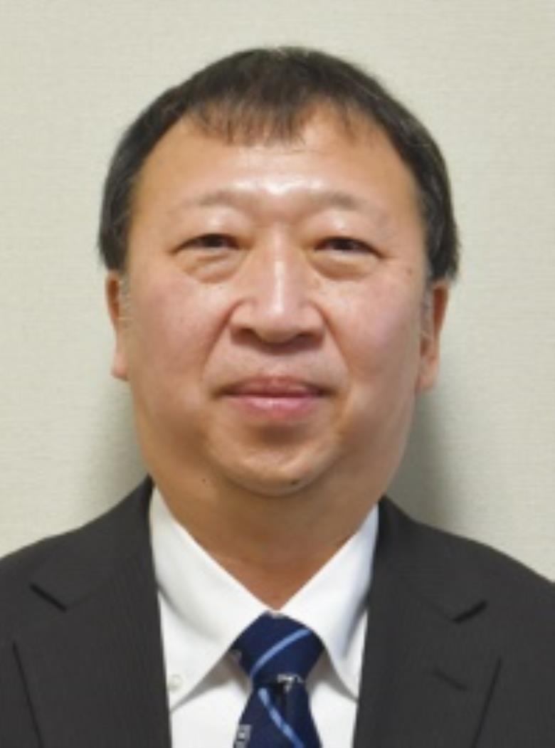 訓子府町高橋治教育長