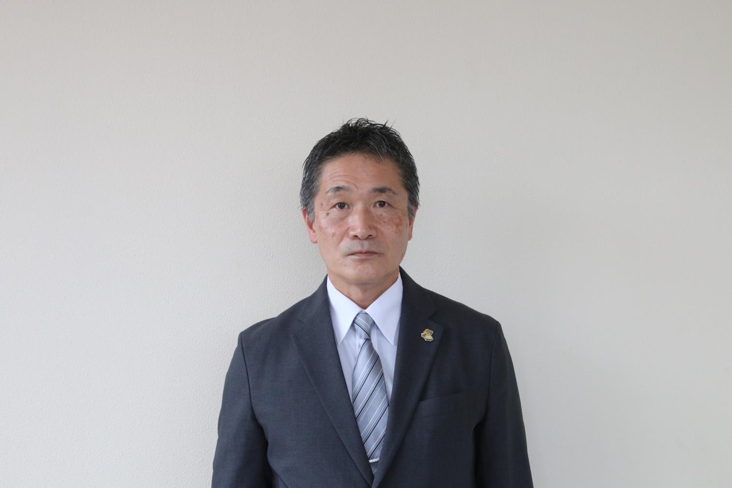 中富良野町教委、新教育長松浦氏