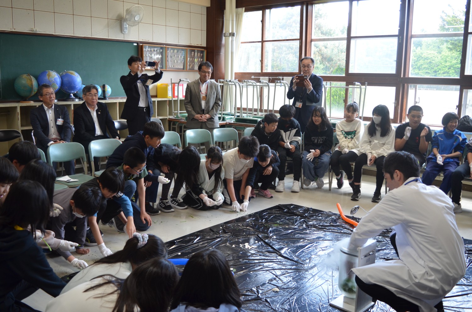 千歳桜木小移動理科教室