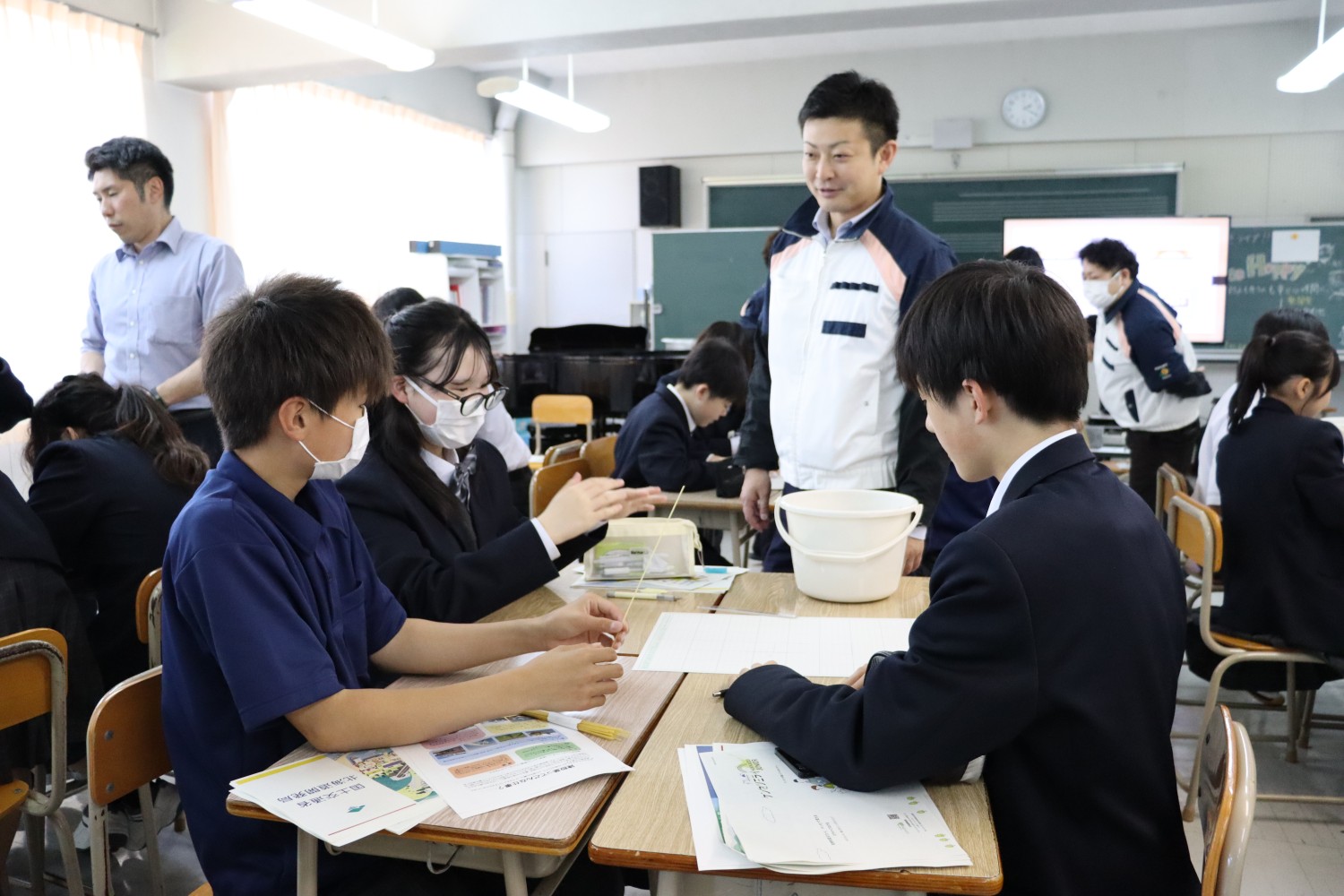 稚内中で出前授業（宗建会主催）
